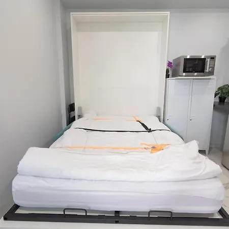 Appartamento Cosy A Paris Rer B