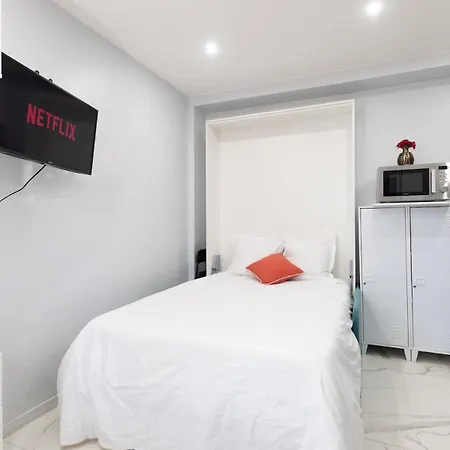 Cosy A Paris Rer B Appartamento Gentilly